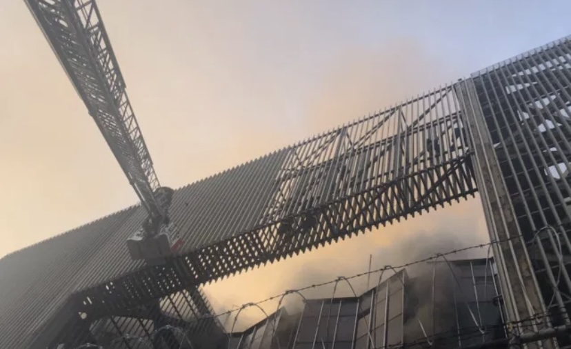 Incendio en subestación eléctrica del Metro de la CDMX deja un muerto y