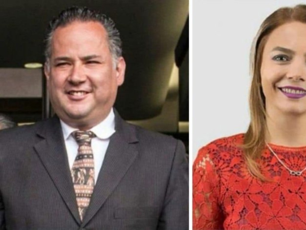 Carla Humphrey Y Santiago Nieto Se Casaron En Guatemala Via